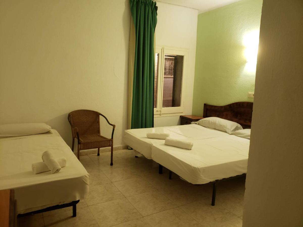 Hotel Castella Lloret de Mar Extérieur photo